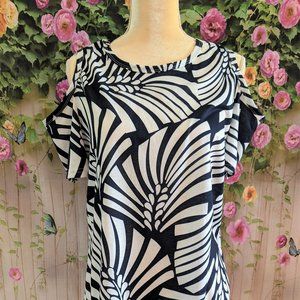 Cold Shoulder Tunic Size Large